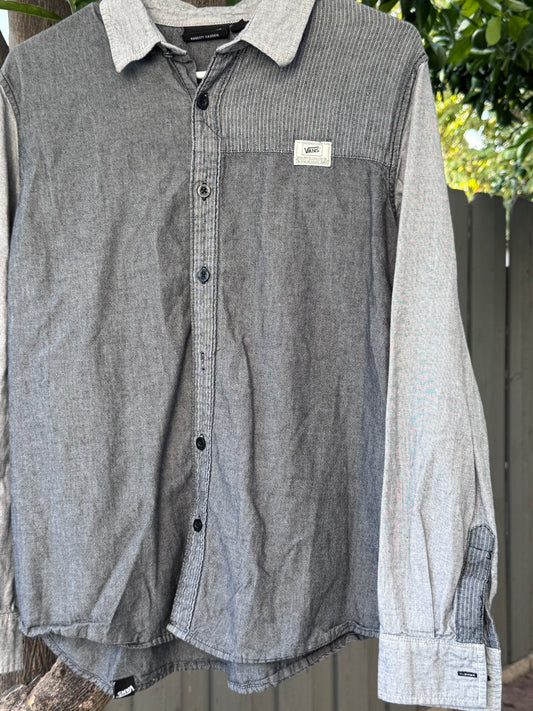 Vans Two-Toned Button-Up Shirt – Sz Small