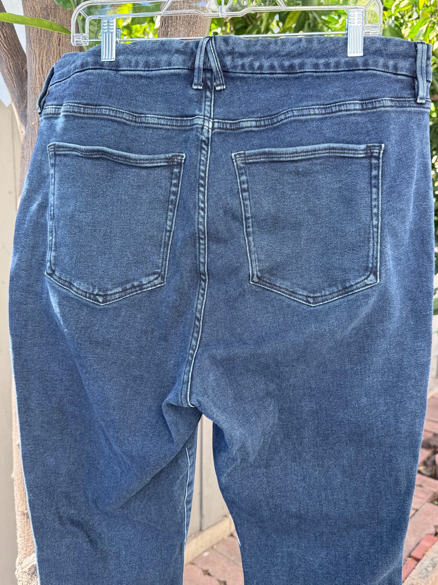 Good American Good Legs Raw Hem Skinny Jeans Women’s Sz 22