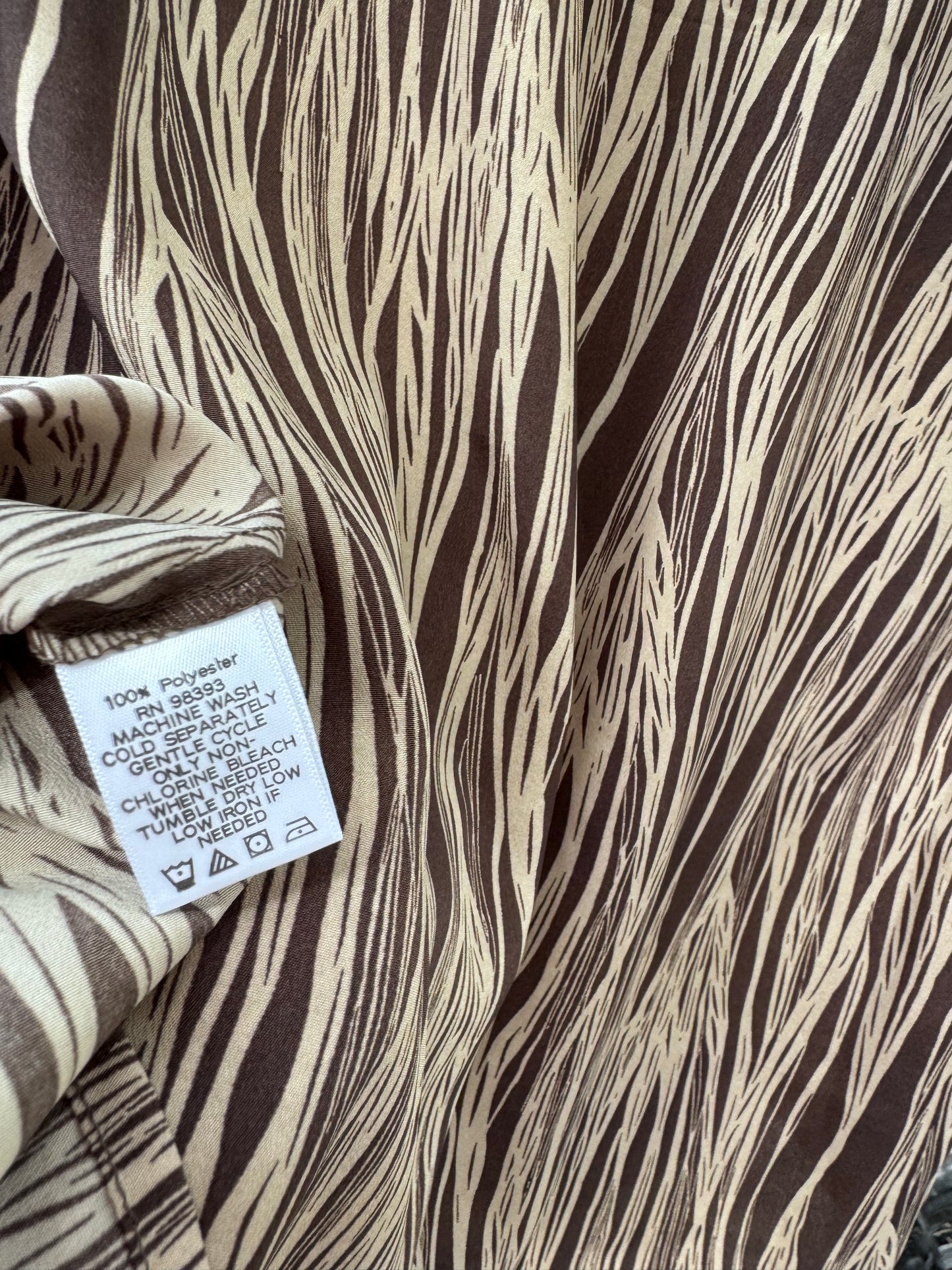 Y2k Dash by Kardashian Brown Abstract Print Blouse Size M