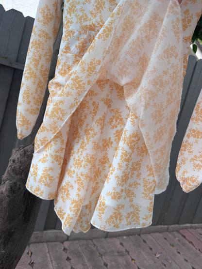 Chic by Fashion Collection White & Mustard Floral Long Sleeve Romper – Size M