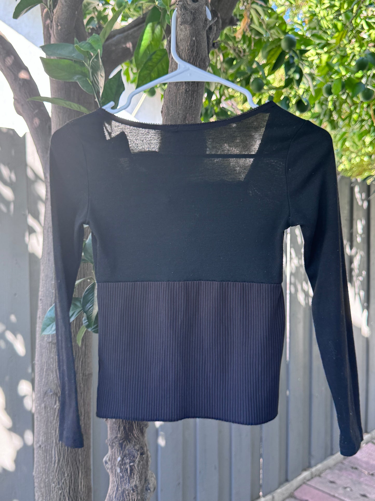 Black Corset-Inspired Long Sleeve Top with Rhinestone Buttons & Lace Detail – Size XS