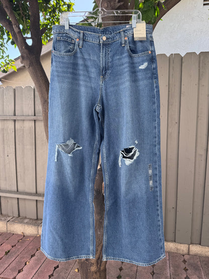 NEW GAP Baggy Mid Rise Distressed Wide Leg Jeans Women’s Sz 31