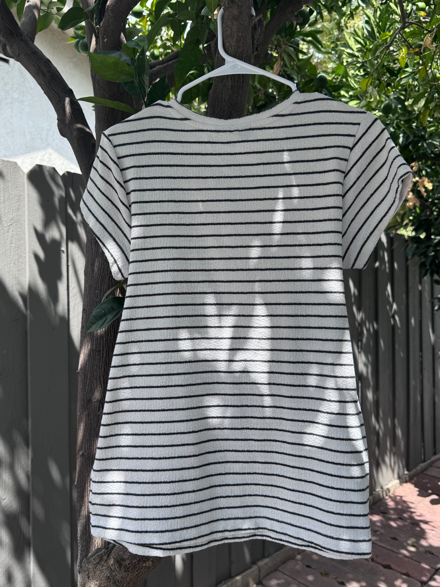 A Pea in the Pod Striped Tie-Front Short Sleeve Maternity Top – Size S