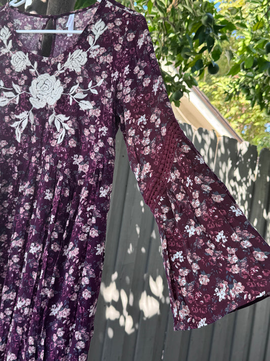 Xhilaration Burgundy Floral Embroidered Boho Dress – Size M