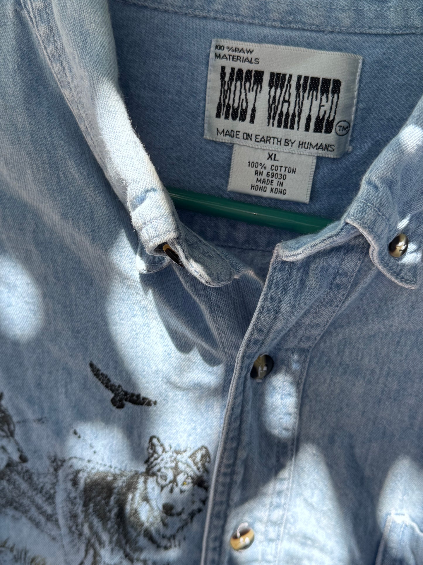 Vintage Wolf Graphic Denim Shirt 1990s Most Wanted Sz XL