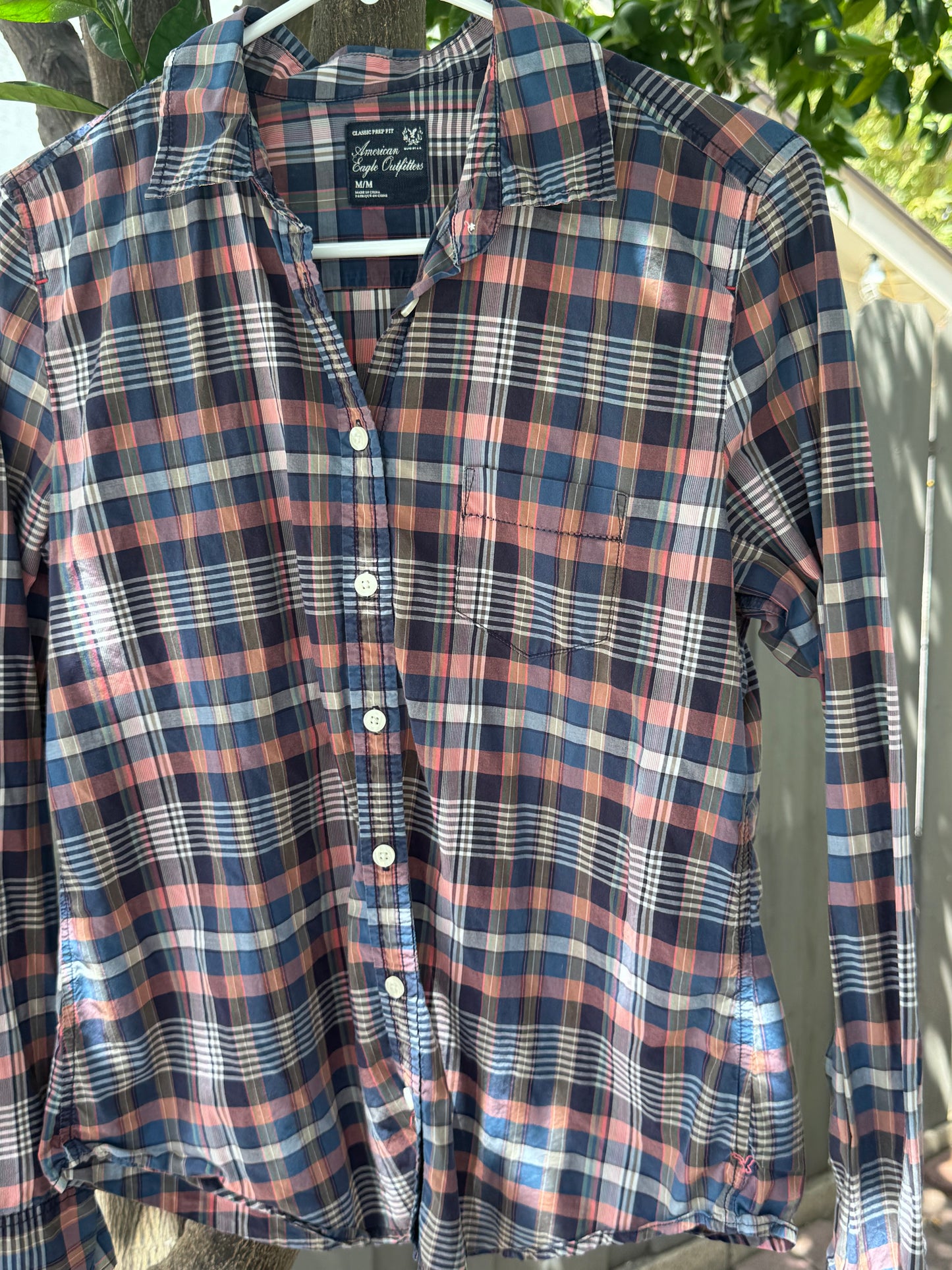 American Eagle Outfitters Classic Prep Fit Plaid Button-Down Shirt Sz M