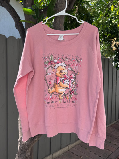 Winnie The Pooh Christmas Graphic Crewneck Sz L