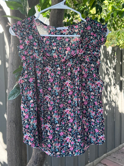 Timing Floral Ruffle Sleeve Blouse – Size L