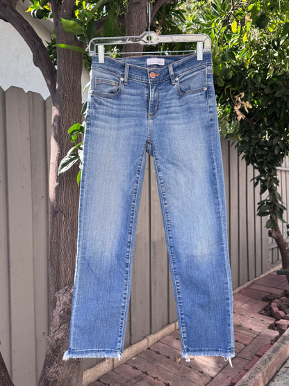 Ann Taylor LOFT Frayed Hem Straight Leg Jeans Women’s Sz 25/0