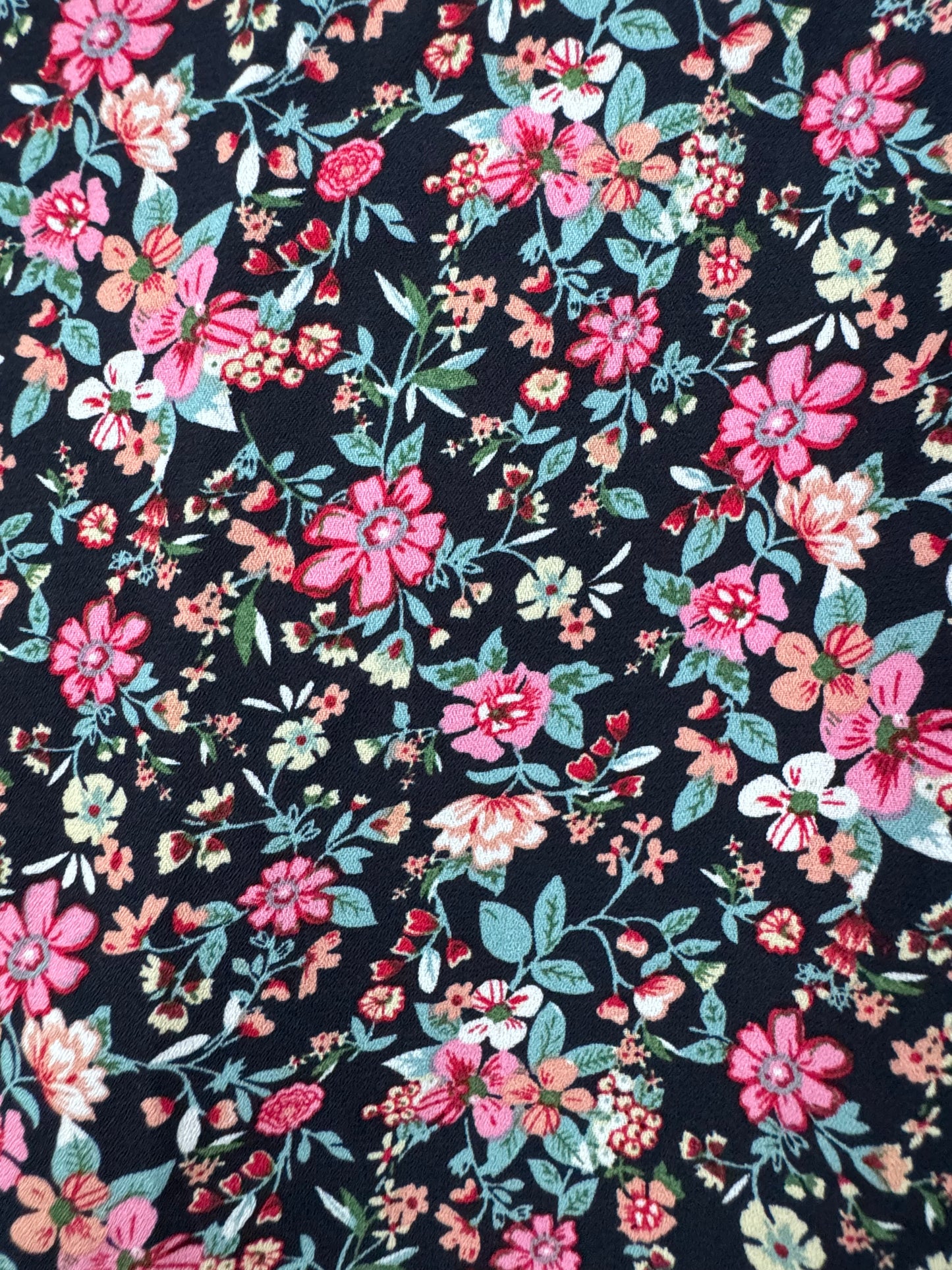 Timing Floral Ruffle Sleeve Blouse – Size L