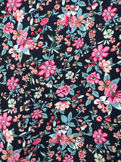 Timing Floral Ruffle Sleeve Blouse – Size L