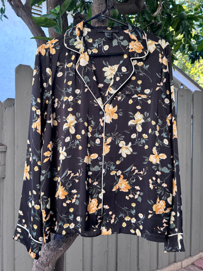 Forever 21 Contemporary Floral Silky-Style Top Sz L