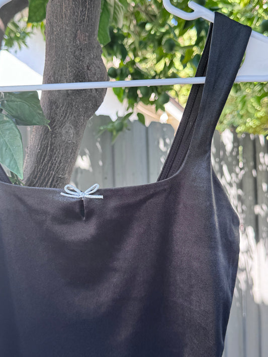 NEW Wild Fable Black Velvet Bow Crop Tank Top – Size S