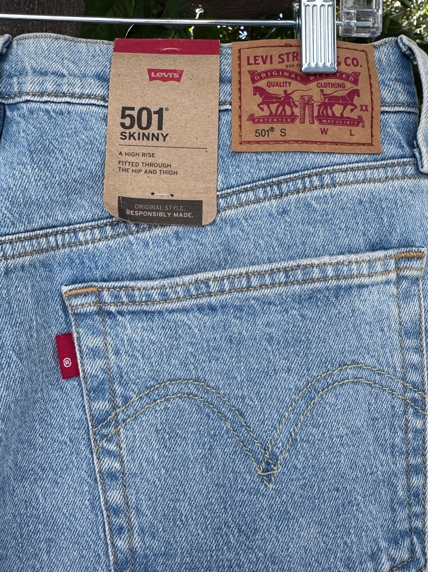 NEW Levi’s 501 Skinny High Rise Light Wash Jeans Women’s Sz 30x30