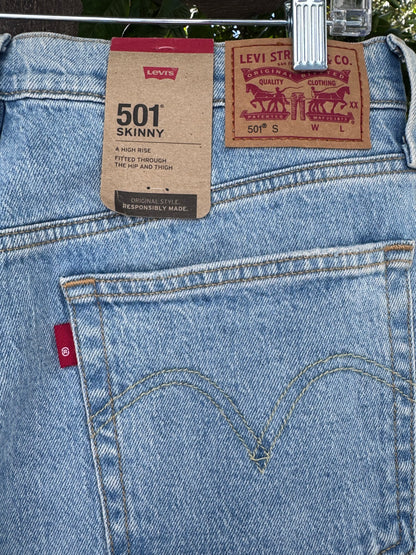 NEW Levi’s 501 Skinny High Rise Light Wash Jeans Women’s Sz 30x30