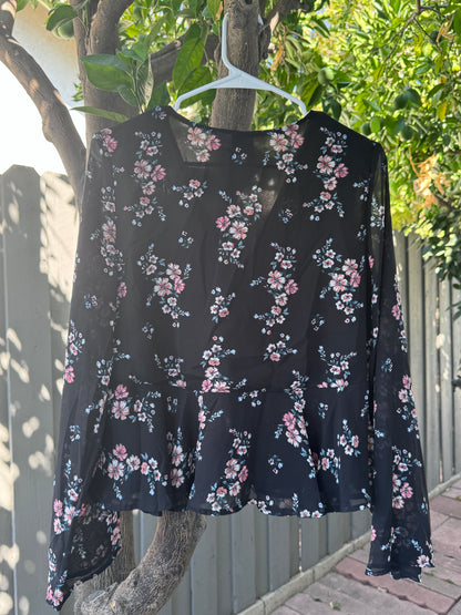 H&M Divided Black Floral Sheer Blouse – Size 8