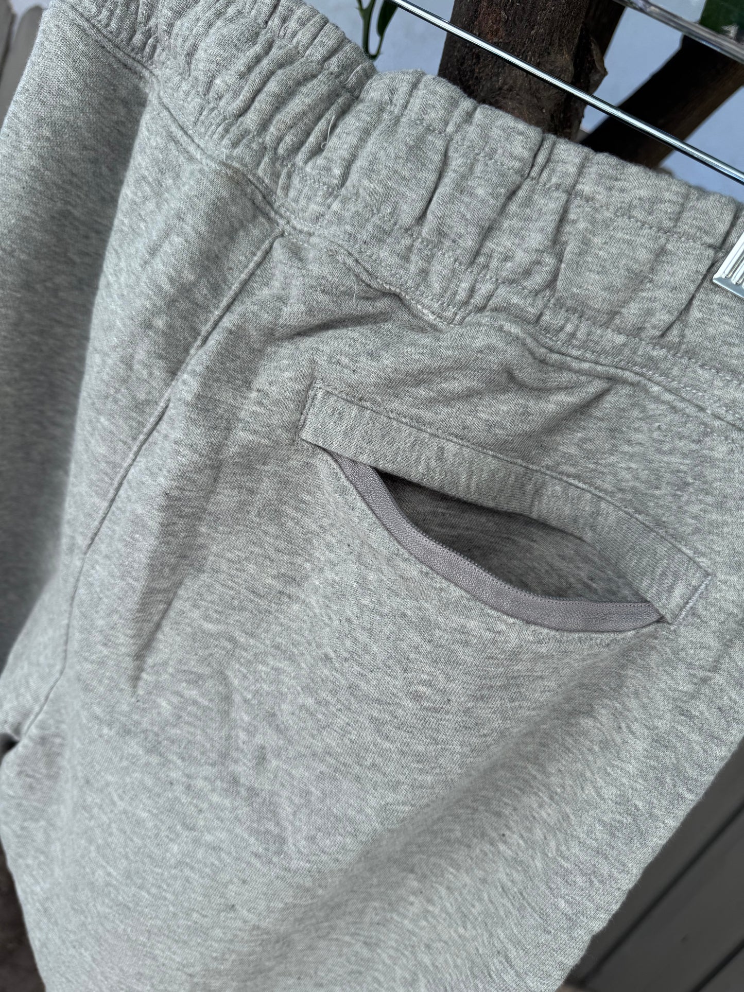 NEW Nike Sportswear Colorblock Joggers Sz XL