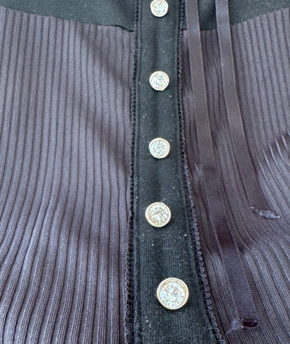 Black Corset-Inspired Long Sleeve Top with Rhinestone Buttons & Lace Detail – Size XS