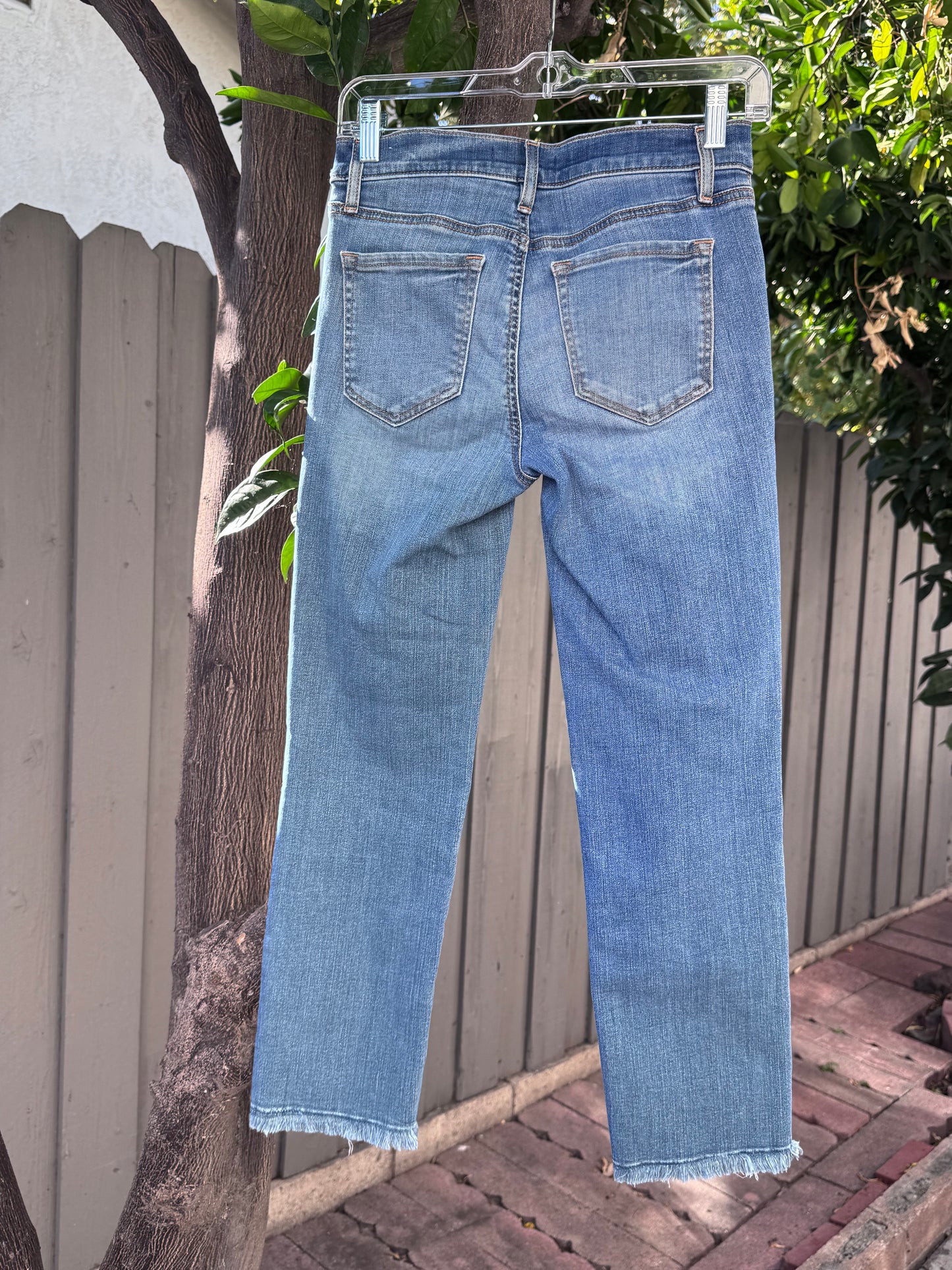 Ann Taylor LOFT Frayed Hem Straight Leg Jeans Women’s Sz 25/0