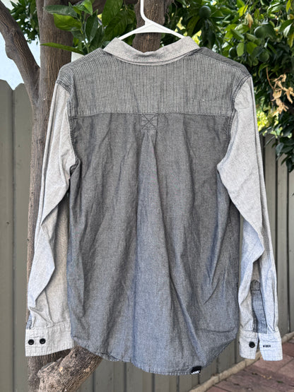 Vans Two-Toned Button-Up Shirt – Sz Small